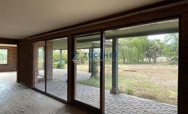 Casa en Venta en A pasos de Estadio Municipal de San Francisco de Mostazal