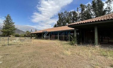 Casa en Venta en A pasos de Estadio Municipal de San Francisco de Mostazal