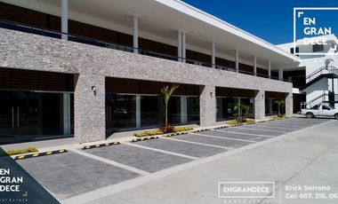 Locales Comerciales en Renta, Plaza Punto Marenna, Frente a Plaza Galerias Liverpool Marina Mazatlan, Anclada con Hotel Ibis, Restaurantes.
