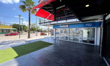 Locales Comerciales en Renta en Plaza Mont Black - Zona Barrancos al sur de la Ciudad