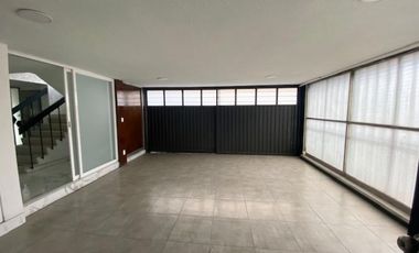 RENTA DE EDIFICIO EN SANTA CLARA, TOLUCA