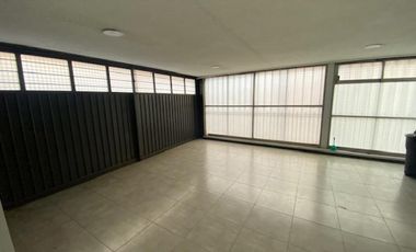 RENTA DE EDIFICIO EN SANTA CLARA, TOLUCA
