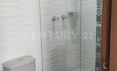 BELLO APARTAMENTO EN RENTA