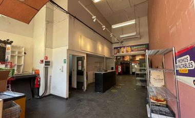 Arriendo local comercial a pasos de Mall Vivo Los Trapenses