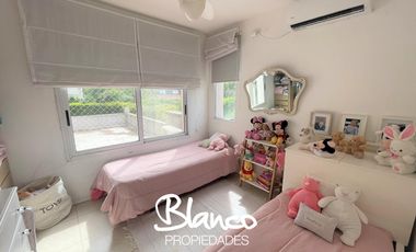 Casa en Venta en Santa María de los Olivos, Malvinas Argentinas, G.B.A. Zona Norte, Argentina