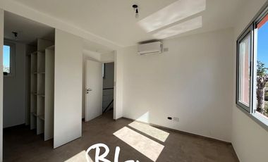 Departamento en Venta en La Esmeralda, Derqui, Pilar, G.B.A. Zona Norte, Argentina