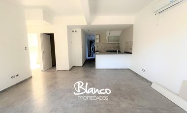 Departamento en Venta en La Esmeralda, Derqui, Pilar, G.B.A. Zona Norte, Argentina