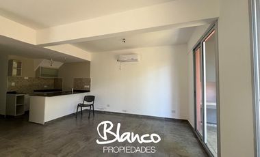 Departamento en Venta en La Esmeralda, Derqui, Pilar, G.B.A. Zona Norte, Argentina