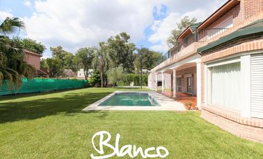 Casa en Venta en Lomas de San Isidro, San Isidro, G.B.A. Zona Norte, Argentina