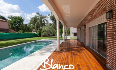 Casa en Venta en Lomas de San Isidro, San Isidro, G.B.A. Zona Norte, Argentina