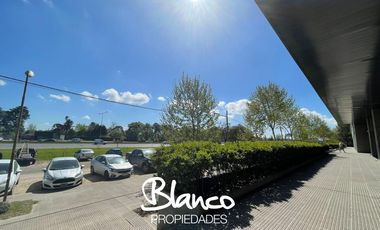 Oficina en Venta en Paralelo 50, Pilar, G.B.A. Zona Norte, Argentina