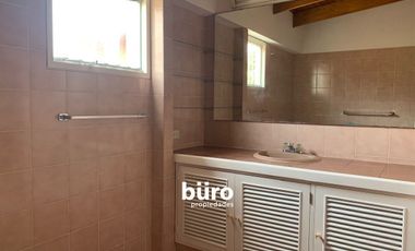 CASA EN ALQUILER EN SAN ISIDRO IDEAL PARA EMBAJADA