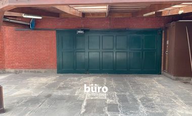 CASA EN ALQUILER EN SAN ISIDRO IDEAL PARA EMBAJADA
