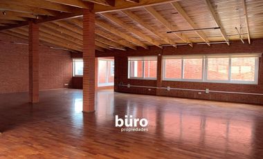 CASA EN ALQUILER EN SAN ISIDRO IDEAL PARA EMBAJADA