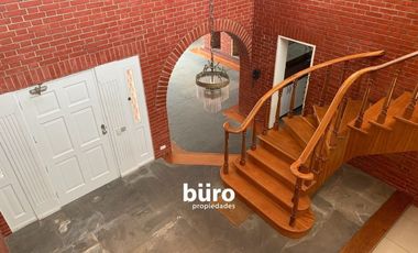 CASA EN ALQUILER EN SAN ISIDRO IDEAL PARA EMBAJADA