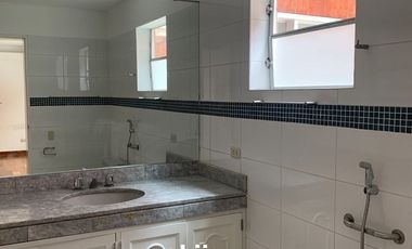 CASA EN ALQUILER EN SAN ISIDRO IDEAL PARA EMBAJADA