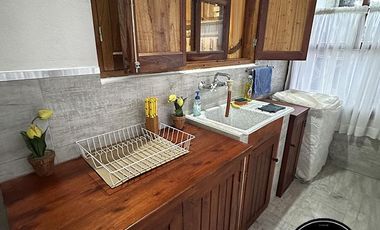 Casa a 300m del mar en Costa del Este - Av. 3 e/ Orquideas y Violetas al 346