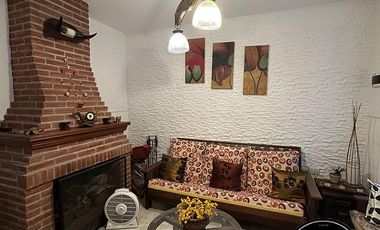 Casa a 300m del mar en Costa del Este - Av. 3 e/ Orquideas y Violetas al 346