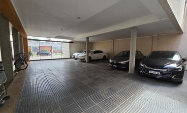EDIFICIO ZEBALLOS 148 COCHERA CUBIERTA DE 2,50 POR 5,00 MTS