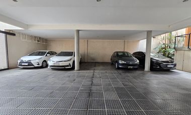 EDIFICIO ZEBALLOS 148 COCHERA CUBIERTA DE 2,50 POR 5,00 MTS
