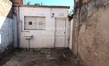 CASA DOS DORMITORIOS - 12 de septiembre al 3100