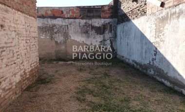 CASA DOS DORMITORIOS - 12 de septiembre al 3100