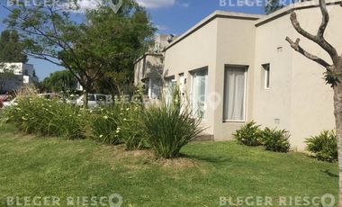 Casa en Alq. Temporario en Santa Barbara, Tigre, G.B.A. Zona Norte, Argentina