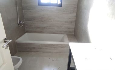 Casa en Venta en Santa Elena, Pilar del Este, Pilar, G.B.A. Zona Norte, Argentina