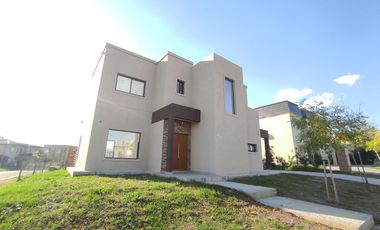 Casa en Venta en Santa Elena, Pilar del Este, Pilar, G.B.A. Zona Norte, Argentina