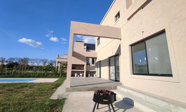 Casa en Venta en Santa Elena, Pilar del Este, Pilar, G.B.A. Zona Norte, Argentina