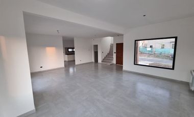 Casa en Venta en Santa Elena, Pilar del Este, Pilar, G.B.A. Zona Norte, Argentina