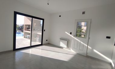 Casa en Venta en Santa Elena, Pilar del Este, Pilar, G.B.A. Zona Norte, Argentina