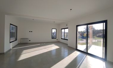 Casa en Venta en Santa Elena, Pilar del Este, Pilar, G.B.A. Zona Norte, Argentina