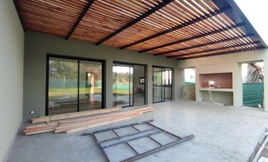 Casa en Venta en Santa Elena, Pilar del Este, Pilar, G.B.A. Zona Norte, Argentina