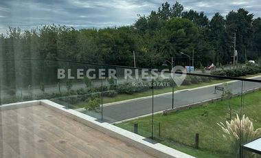 Casa en Venta en El Yacht, Nordelta, Tigre, G.B.A. Zona Norte, Argentina
