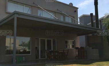 Casa en Venta en Centenario (Neuquén), Neuquén, Patagonia, Argentina