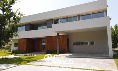 Casa en Venta en La Lomada, Pilar, G.B.A. Zona Norte, Argentina