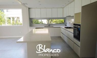 Casa en Venta en La Lomada, Pilar, G.B.A. Zona Norte, Argentina