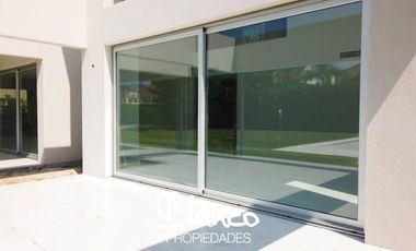 Casa en Venta en La Lomada, Pilar, G.B.A. Zona Norte, Argentina