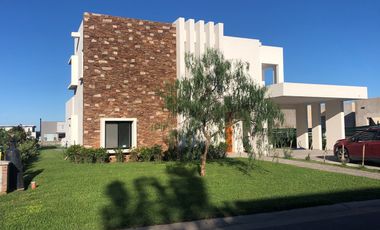 Casa en Alquiler en San Matias, Escobar, G.B.A. Zona Norte, Argentina