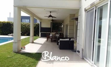 Casa en Venta en La Lomada, Pilar, G.B.A. Zona Norte, Argentina