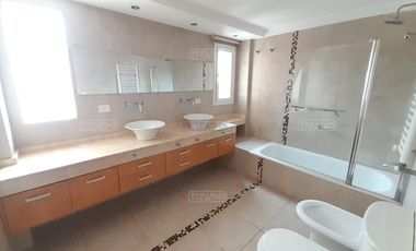 Departamento en Venta en Neuquen Capital, Neuquén, Patagonia, Argentina