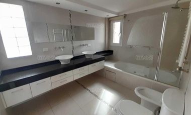 Departamento en Venta en Neuquen Capital, Neuquén, Patagonia, Argentina