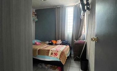 Casa frente a cancha de Futbol