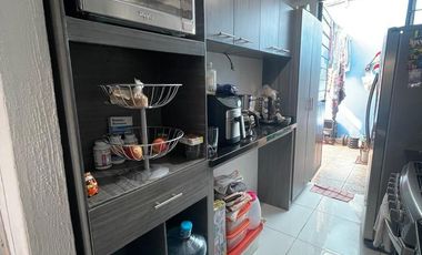Casa frente a cancha de Futbol