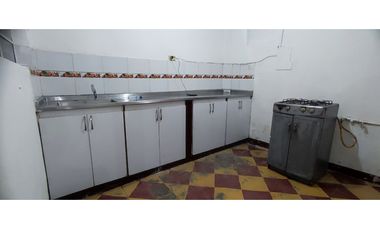 Arriendo Casa Local Jesús Nazareno, Medellín