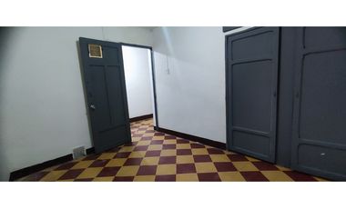 Arriendo Casa Local Jesús Nazareno, Medellín