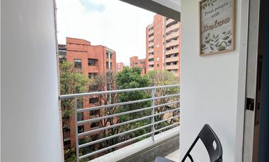Amoblado Espectacular Apartaestudio Laureles - Medellín.
