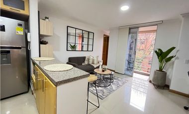 Amoblado Espectacular Apartaestudio Laureles - Medellín.