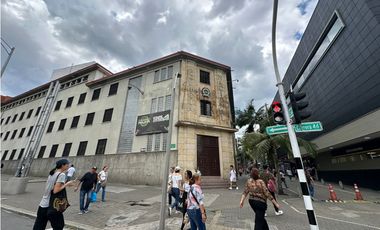 Arriendo Local Comercial Punto de la Oriental, Centro, Medellín